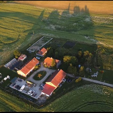 Folwark Malinowy Chrusniak Βίλα Bisztynek Εξωτερικό φωτογραφία